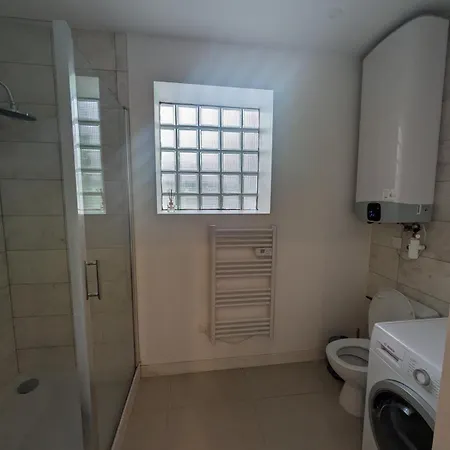 Апартаменты Avec Terrasse Мезон-Лафит